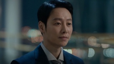 Kim Dong Wook as Lee Jung Hoon "Find Me in Your Memory"